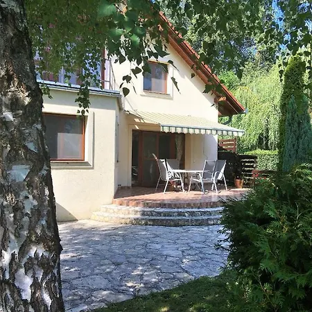Donau Villa Fadd